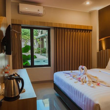 Panfila Hotel Kuta  Kültér fotó