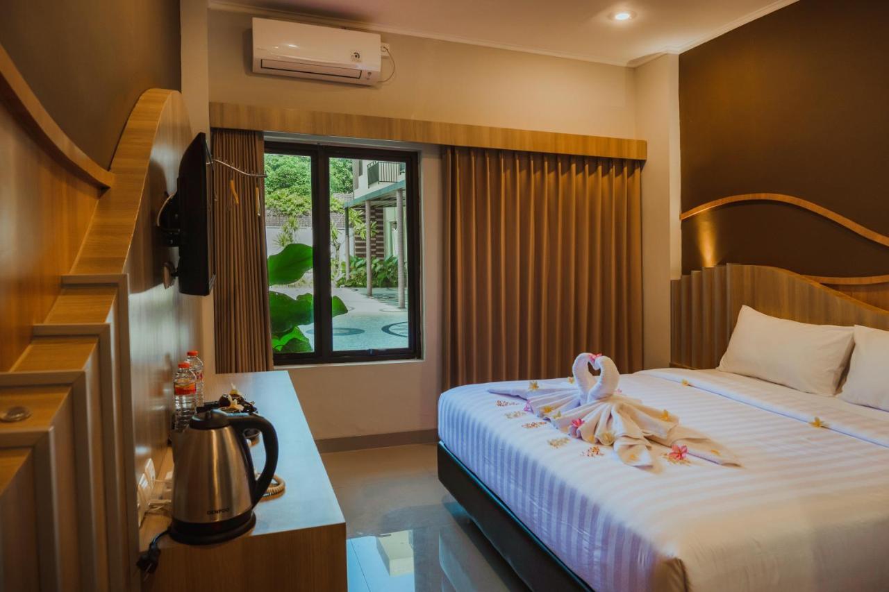 Panfila Hotel Kuta  Kültér fotó
