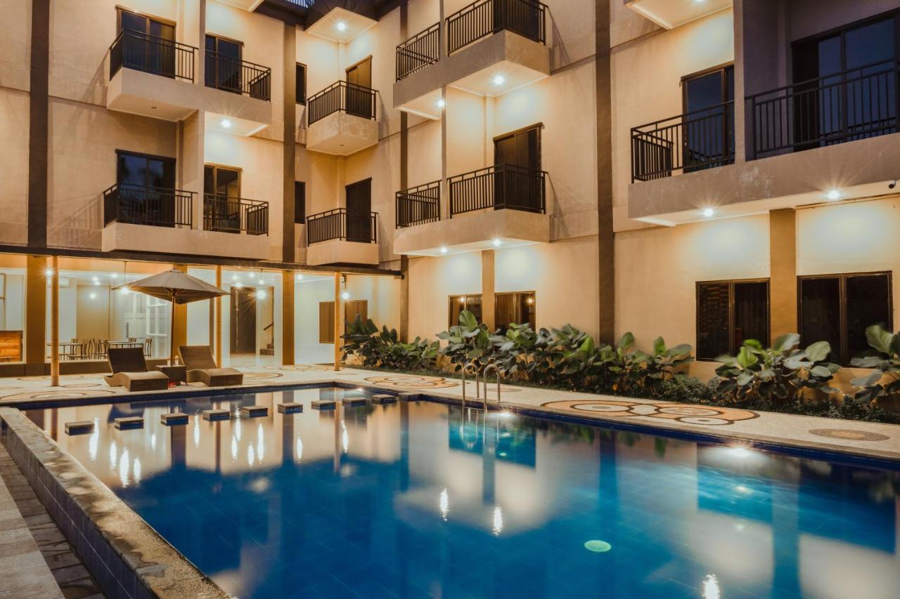 Panfila Hotel Kuta  Kültér fotó
