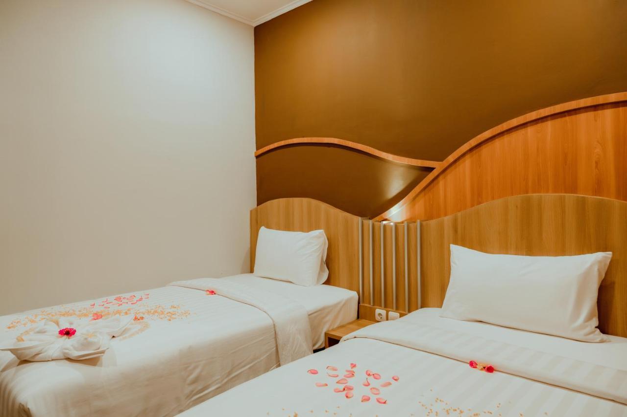 Panfila Hotel Kuta  Kültér fotó