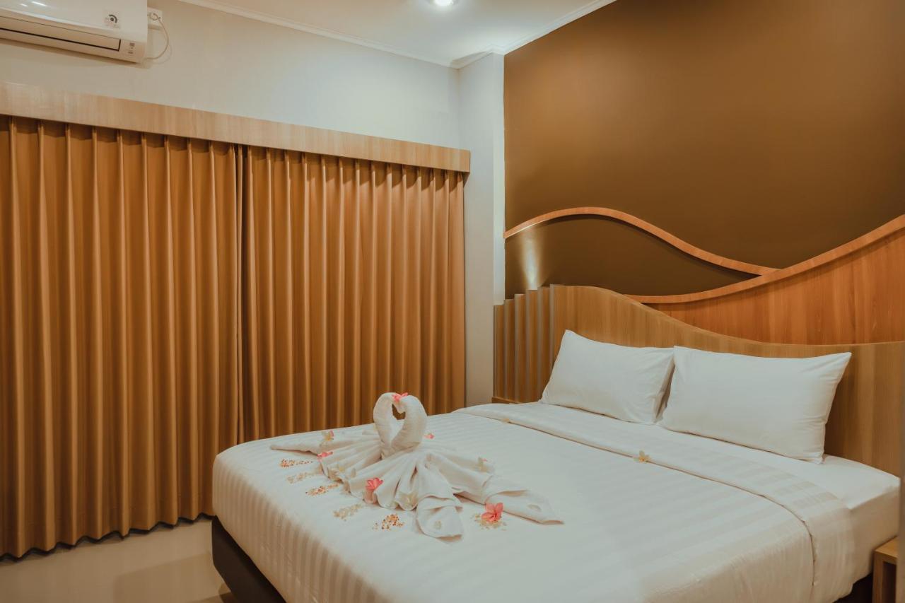 Panfila Hotel Kuta  Kültér fotó