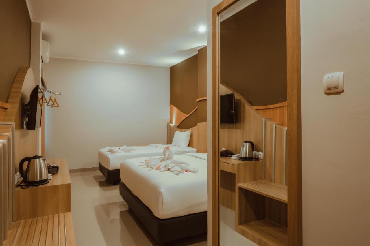 Panfila Hotel Kuta  Kültér fotó