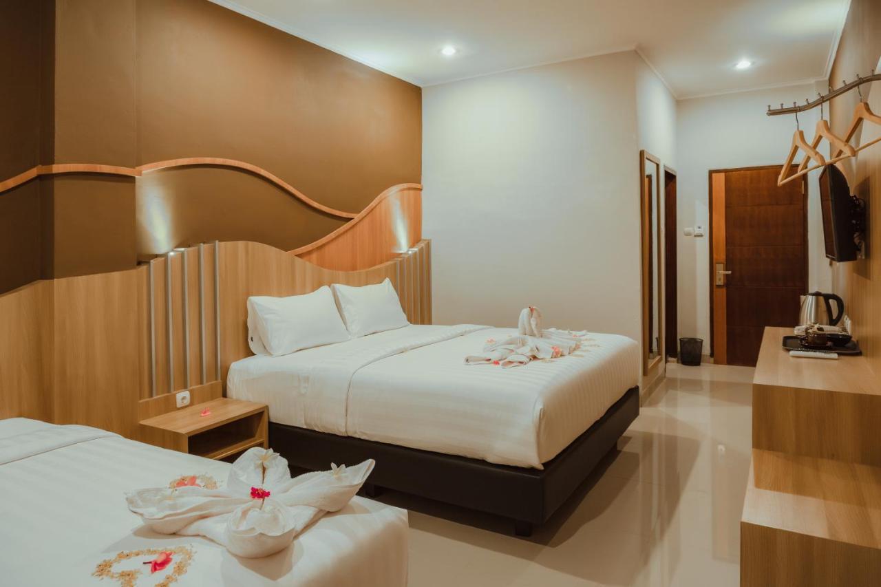 Panfila Hotel Kuta  Kültér fotó