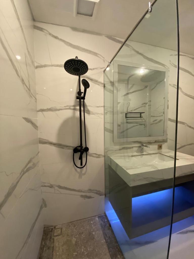 Panfila Hotel Kuta  Kültér fotó