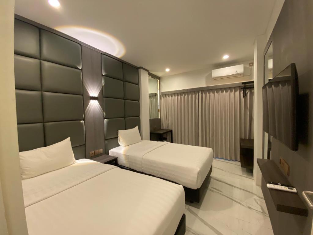 Panfila Hotel Kuta  Kültér fotó